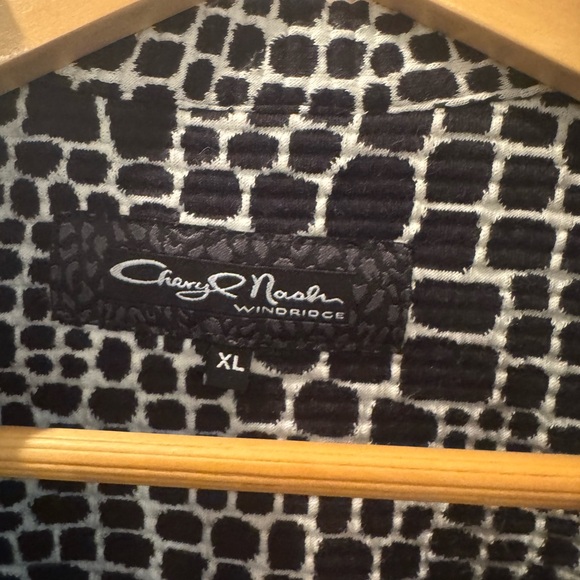 Cheryl Nash XL Blazer – Bold Black & White Geometric Print, Chic & Versatile - Picture 3 of 3